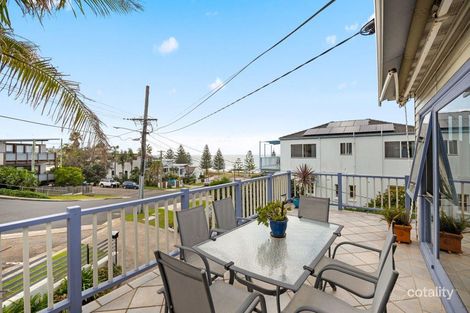 Property photo of 12 Gardere Avenue Curl Curl NSW 2096