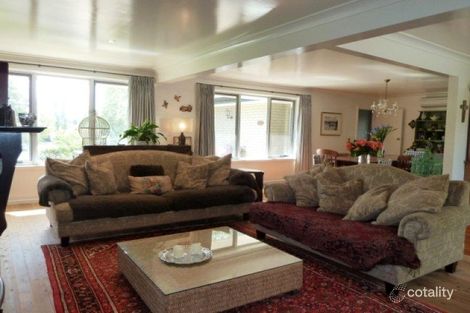 Property photo of 32 Yarawini Drive Orange NSW 2800