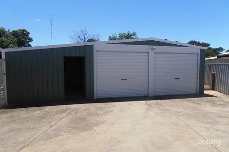 Property photo of 8 Brooksy Place Burekup WA 6227