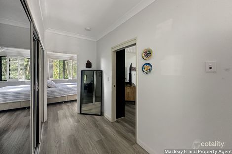 Property photo of 38 Beelong Street Macleay Island QLD 4184