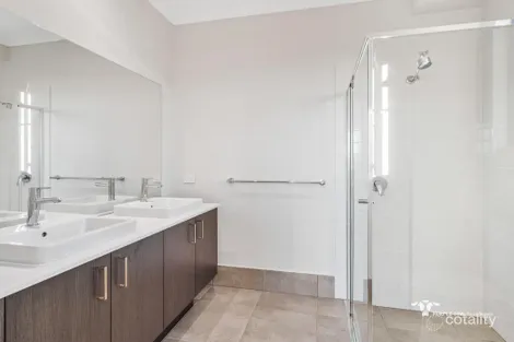 Property photo of 38 Carbeen Circuit Springfield QLD 4300