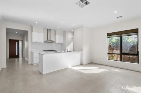 Property photo of 12 Mottled Avenue Epping VIC 3076