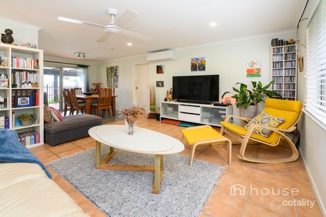 Property photo of 27 Van Dieman Crescent Springwood QLD 4127