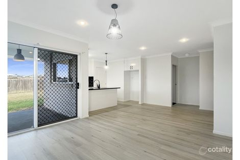 Property photo of 22 McInnes Crescent Glenvale QLD 4350