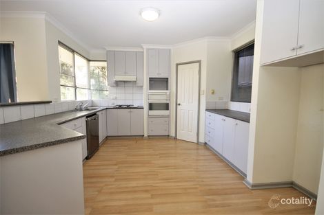 Property photo of 25 Caledonia Rise Australind WA 6233