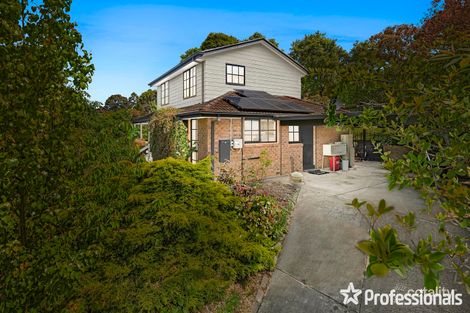 5 Churchill Dr, Mooroolbark, VIC 3138