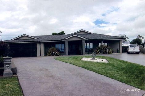 Property photo of 8 Arthurs Drive Warragul VIC 3820