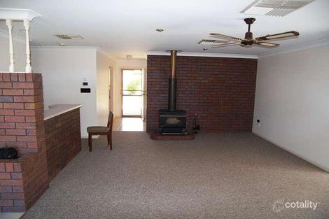 Property photo of 14 Davis Warwick QLD 4370