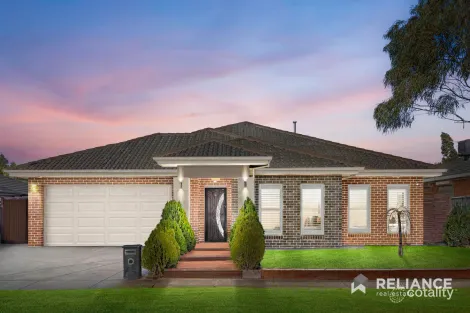 14 Yarra Gum Rd, Manor Lakes, VIC 3024