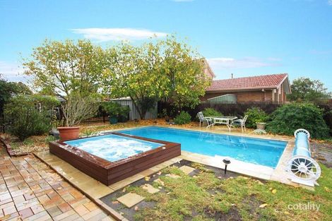 38 Newlyn Dr, Craigieburn, VIC 3064