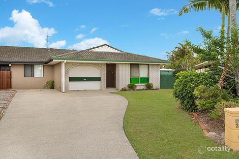 2/14 Logan Ave, Miami, QLD 4220