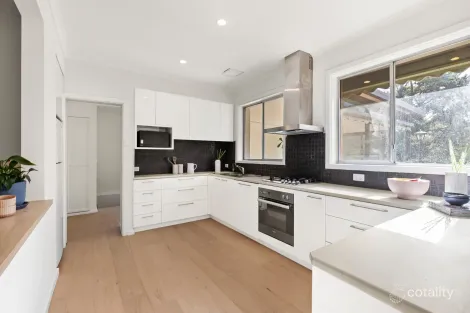 Property photo of 15 Spring Street Niddrie VIC 3042