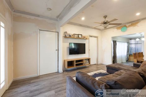 Property photo of 38 Gladstone Road Dandenong VIC 3175