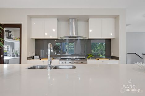 Property photo of 32 Nightjar Close Moggill QLD 4070