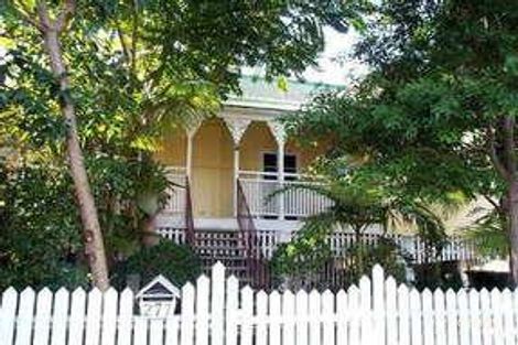 Property photo of 277 Tingal Road Wynnum QLD 4178