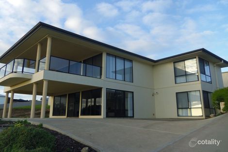 Property photo of 18 Stacey Drive Carrickalinga SA 5204