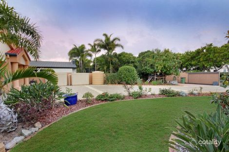 Property photo of 17 Mooloolah Island Minyama QLD 4575