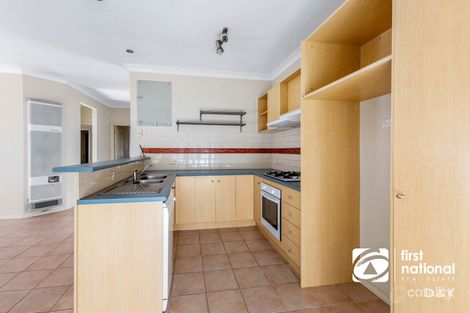 Property photo of 17 Salina Walk Caroline Springs VIC 3023
