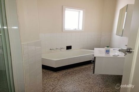 Property photo of 23 Edward Street Essendon VIC 3040