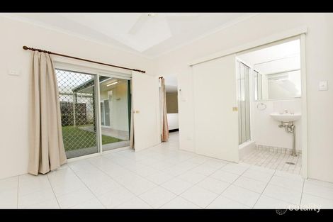 Property photo of 19 Southerden Drive Mooroobool QLD 4870