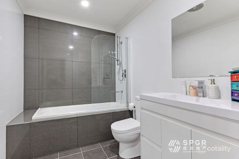 Property photo of 27 Ludhiana Glade Schofields NSW 2762