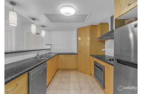 Property photo of 7/165 Main Street Kangaroo Point QLD 4169