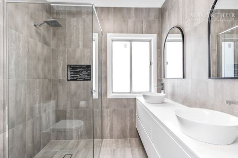 Property photo of 31 Amaroo Street Kooringal NSW 2650