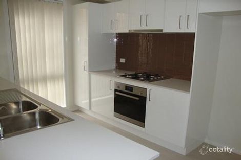 Property photo of 5 Epsom Street Spring Farm NSW 2570