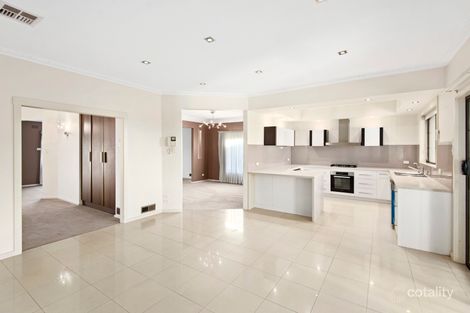 Property photo of 9 Hillingdon Crescent Doncaster VIC 3108