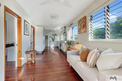Property photo of 19 Prior Street Machans Beach QLD 4878
