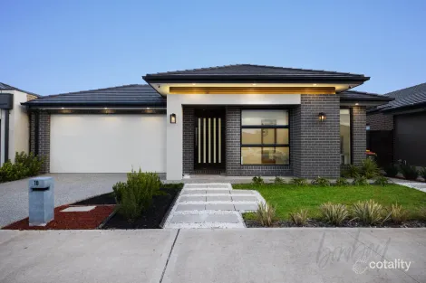 Property photo of 18 Splendid Road Donnybrook VIC 3064