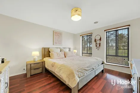 Property photo of 3 Mead Close Wallan VIC 3756