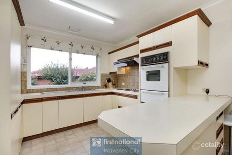 Property photo of 4 Pointside Court Glen Waverley VIC 3150