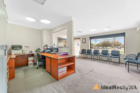 Property photo of 202 High Road Riverton WA 6148