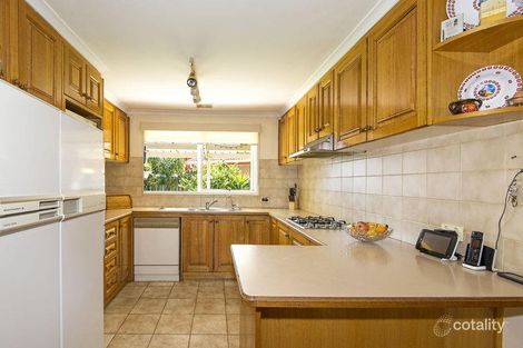 Property photo of 42 Madigan Crescent Mill Park VIC 3082