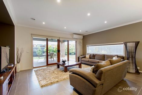 Property photo of 14 Merriwee Chase Sandhurst VIC 3977