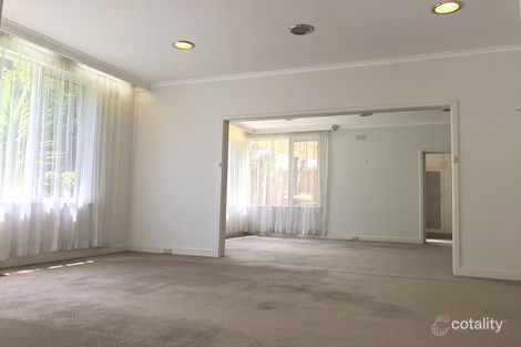 Property photo of 21 Kooyong Road Caulfield North VIC 3161