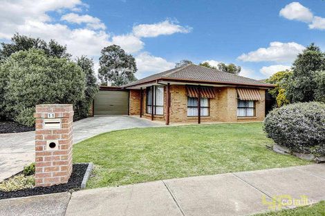 11 Smoult Dr, Kurunjang, VIC 3337