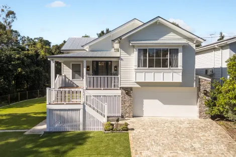 10 Creek St, Samford Village, QLD 4520