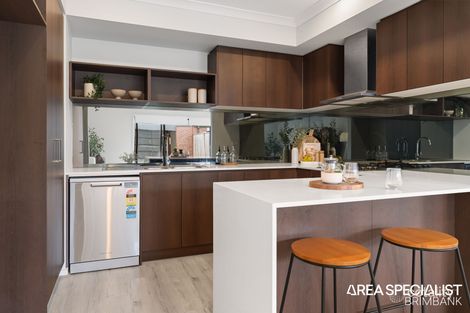 Property photo of 16 Milano Road Burnside VIC 3023
