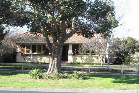 Property photo of 36 McCracken Street Essendon VIC 3040