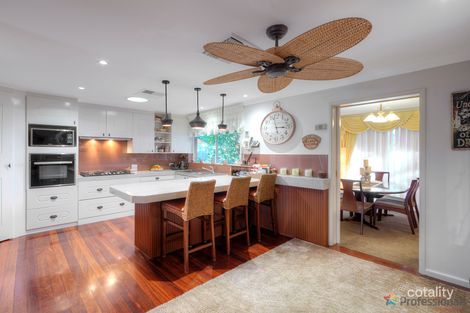 60 Aralia Way, Forrestfield, WA 6058