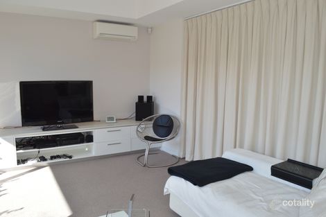 Property photo of 11 Percy Douglas Lane Kingston ACT 2604