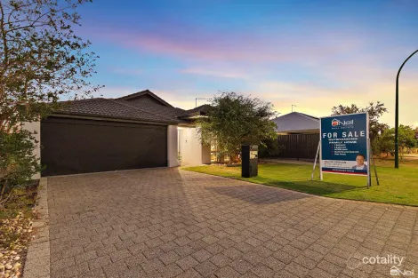 Property photo of 24 Larimar Parade Byford WA 6122