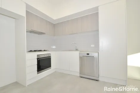 Property photo of 22 Flyer Glade Blacktown NSW 2148