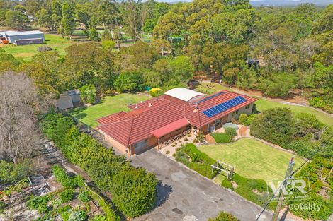 15 Harrogate Rd, Gledhow, WA 6330