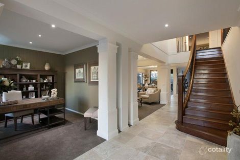 Property photo of 43 Ian Grove Mount Waverley VIC 3149
