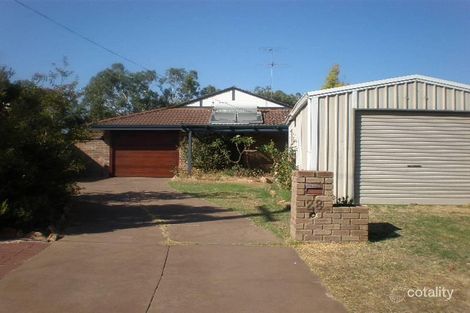 Property photo of 28 Willow Gardens South Yunderup WA 6208