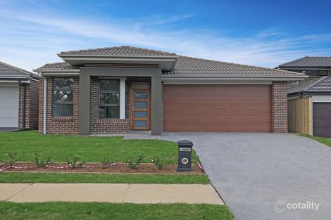 54 Rosedale Cct, Carnes Hill, NSW 2171