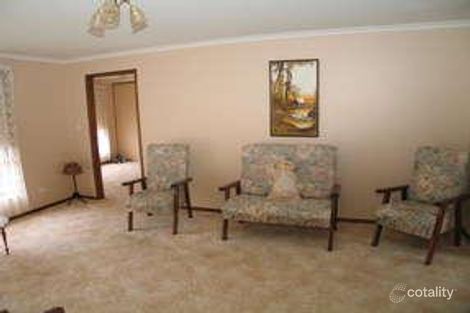 Property photo of 2/4 Rotherwood Street Wendouree VIC 3355